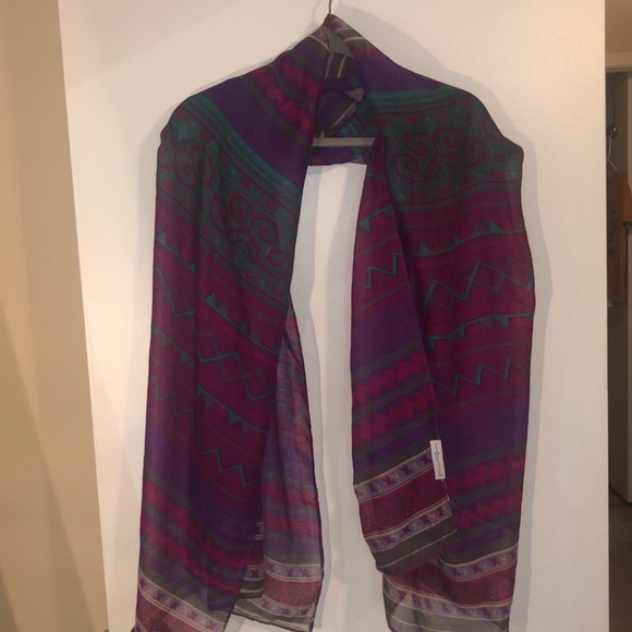 Colorful tiny devotions scarf - Picture 4 of 4